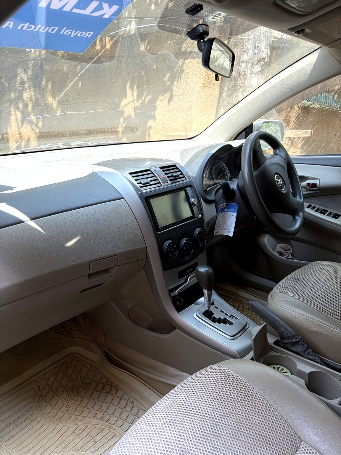 Rental wagon front interior