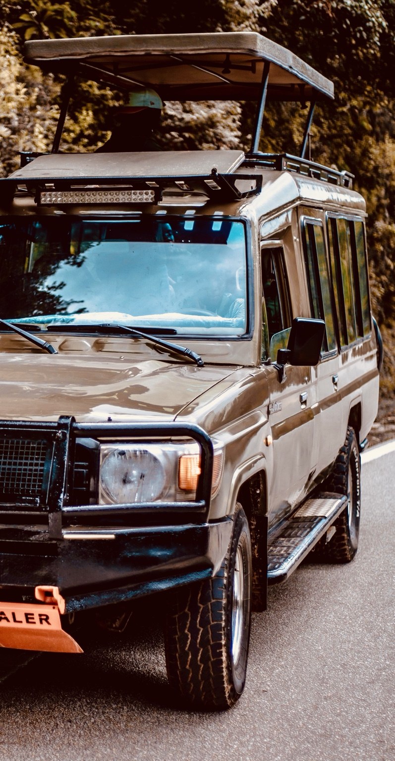 Safari 4x4 vehicle available for Uganda safari and car rental